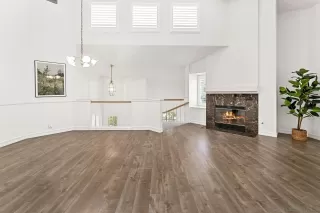 Photo #3: 230015934 Listing