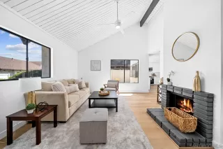 Photo #1: 230015960 Listing