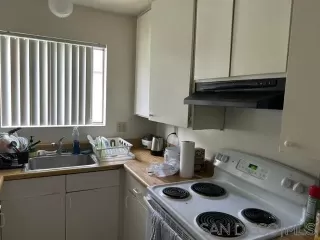 Photo #2: 230015967 Listing