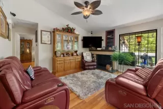 Photo #2: 230015975 Listing