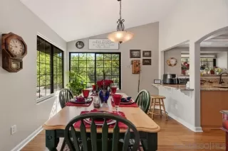 Photo #6: 230015975 Listing