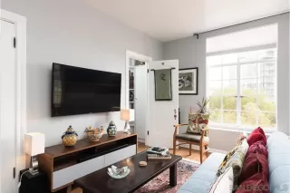 Photo #5: 230015980 Listing