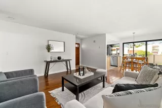 Photo #3: 230015982 Listing