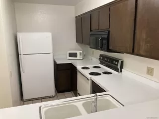 Photo #5: 230015998 Listing