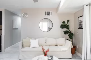 Photo #3: 230016072 Listing