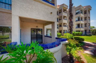 Photo #5: 230016093 Listing