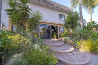 Photo #2: 230016103 Listing