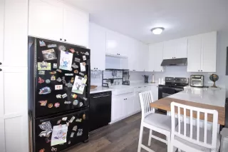 Photo #4: 230016103 Listing