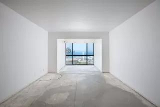 Photo #5: 230016108 Listing