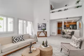 Photo #5: 230016158 Listing