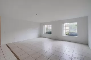 Photo #6: 230016159 Listing