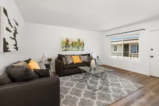 Photo #6: 230016160 Listing