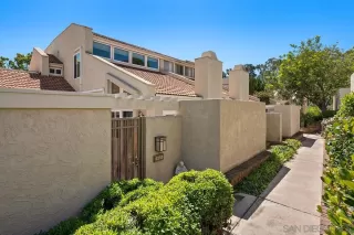 Photo #1: 230016169 Listing