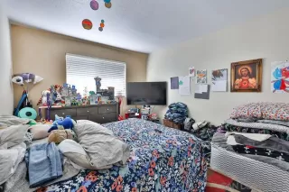 Photo #4: 230016246 Listing