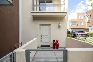 Photo #2: 230016258 Listing