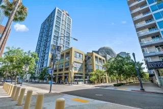 Photo #3: 230016322 Listing