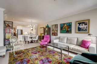 Photo #2: 230016332 Listing 