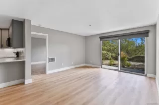 Photo #4: 230016338 Listing 