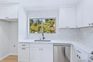 Photo #2: 230016344 Listing