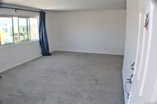 Photo #2: 230016368 Listing