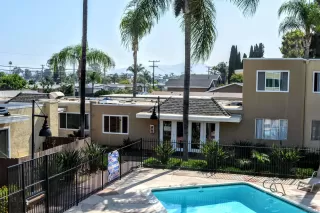 Photo #6: 230016368 Listing