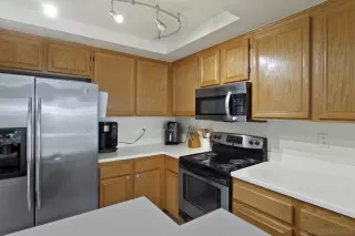 Photo #6: 230016402 Listing