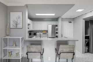 Photo #3: 230016410 Listing