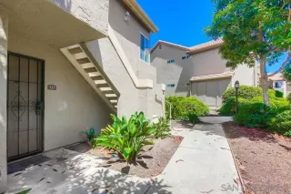 Photo #3: 230016415 Listing