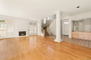 Photo #3: 230016443 Listing