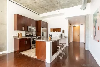 Photo #4: 230016447 Listing