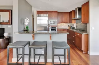 Photo #3: 230016491 Listing 