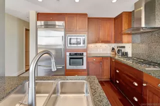 Photo #4: 230016491 Listing 