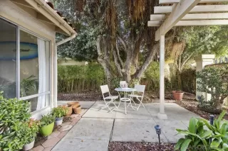 Photo #3: 230016530 Listing