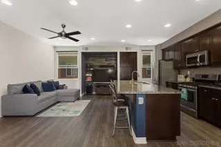 Photo #4: 230016556 Listing