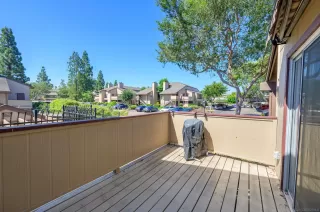 Photo #4: 230016561 Listing