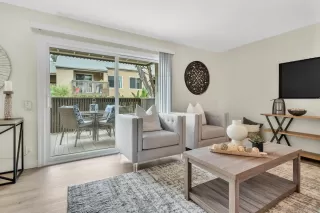 Photo #3: 230016565 Listing