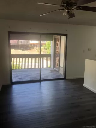 Photo #4: 230016567 Listing