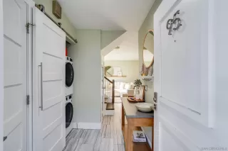 Photo #5: 230016570 Listing 