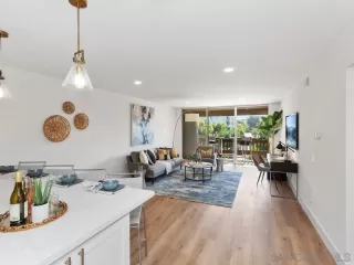 Photo #3: 230016571 Listing 