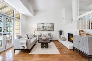 Photo #3: 230016581 Listing 