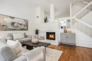 Photo #4: 230016581 Listing 