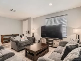 Photo #4: 230016583 Listing