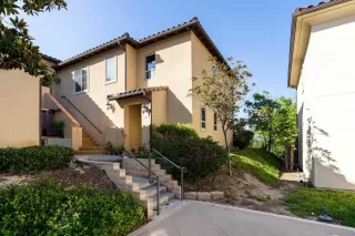 Photo #1: 230016603 Listing