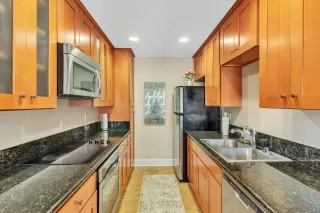 Photo #1: 230016606 Listing