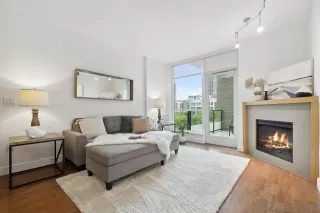 Photo #2: 230016609 Listing