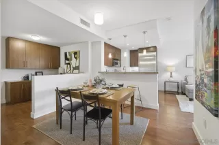 Photo #4: 230016609 Listing