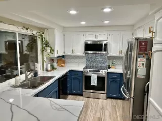 Photo #4: 230016620 Listing