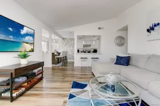 Photo #5: 230016636 Listing