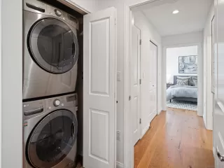 Photo #6: 230016644 Listing