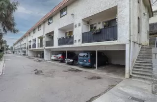 Photo #3: 230016663 Listing